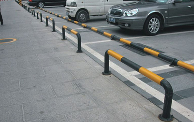 停車場(chǎng)安全設(shè)備20公分高防撞車桿 2米長(zhǎng)車輛減速后退擋車器